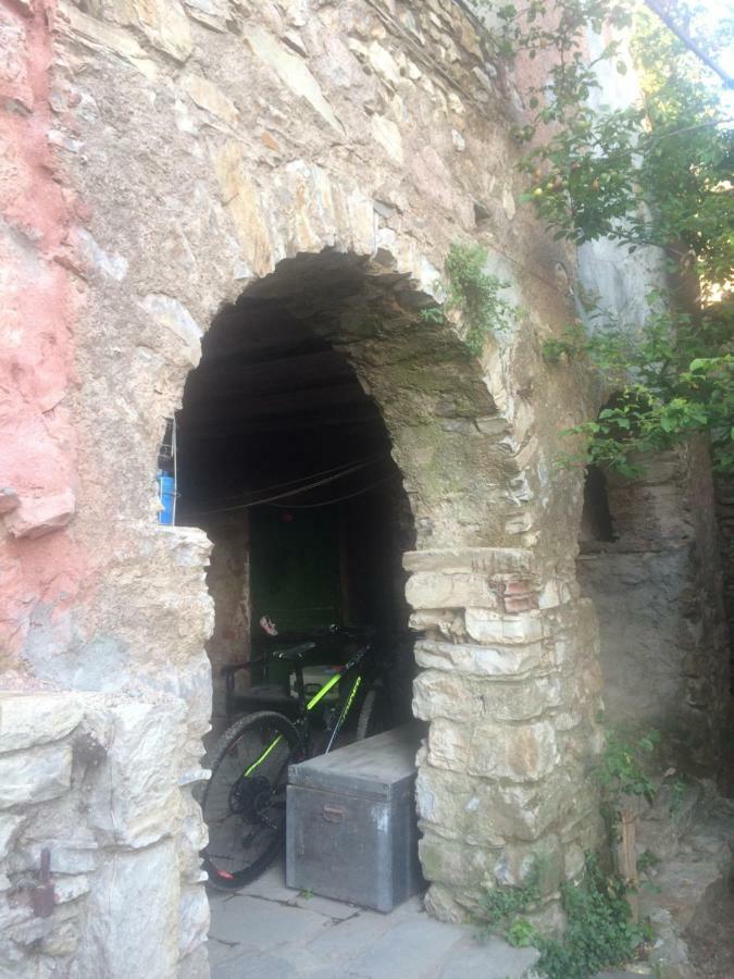 Medieval Village B&B Ne Ngoại thất bức ảnh